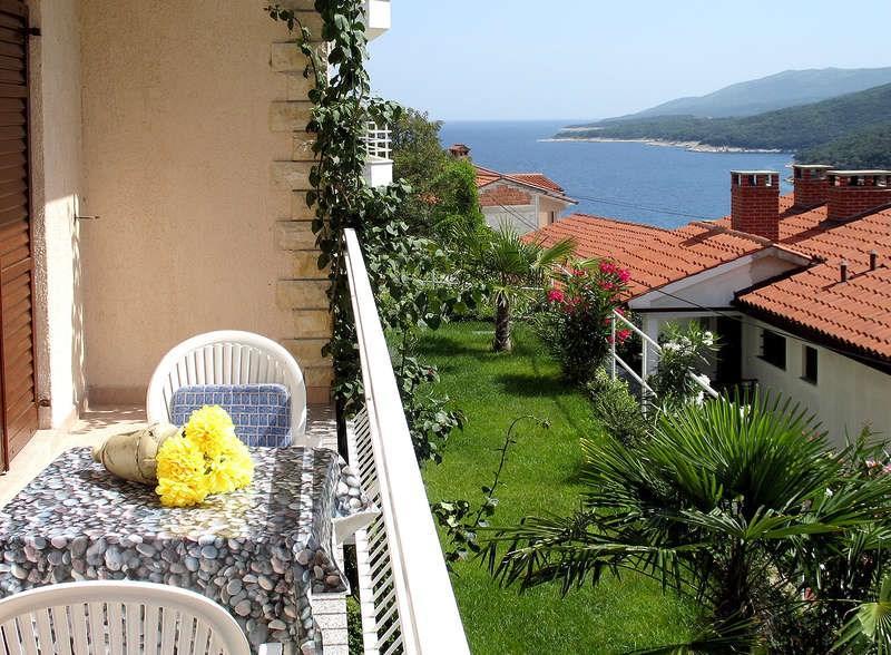 Apartments Villa Adria Rabac Exteriör bild