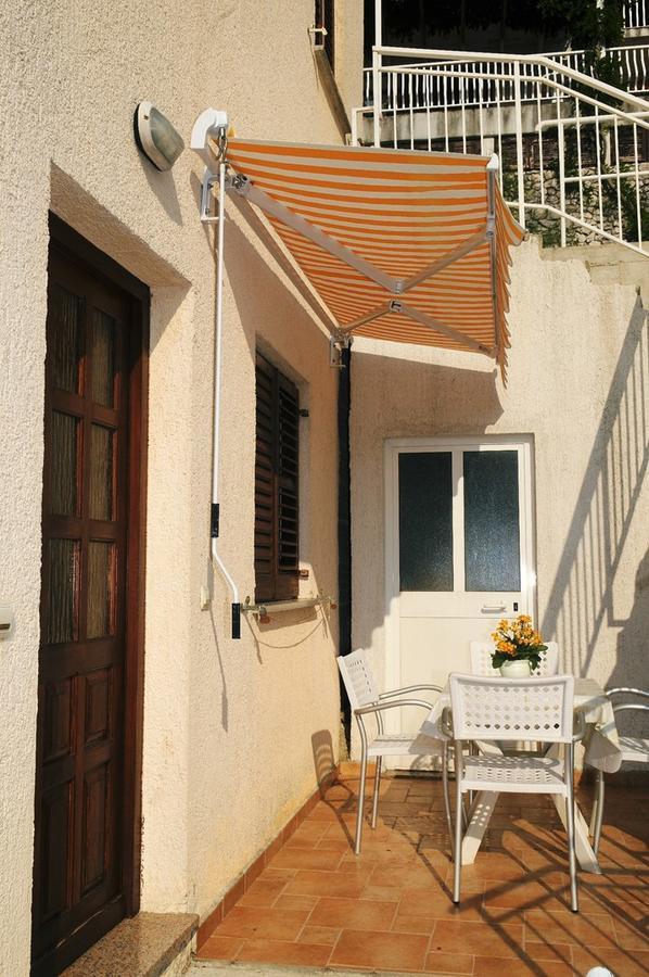Apartments Villa Adria Rabac Exteriör bild