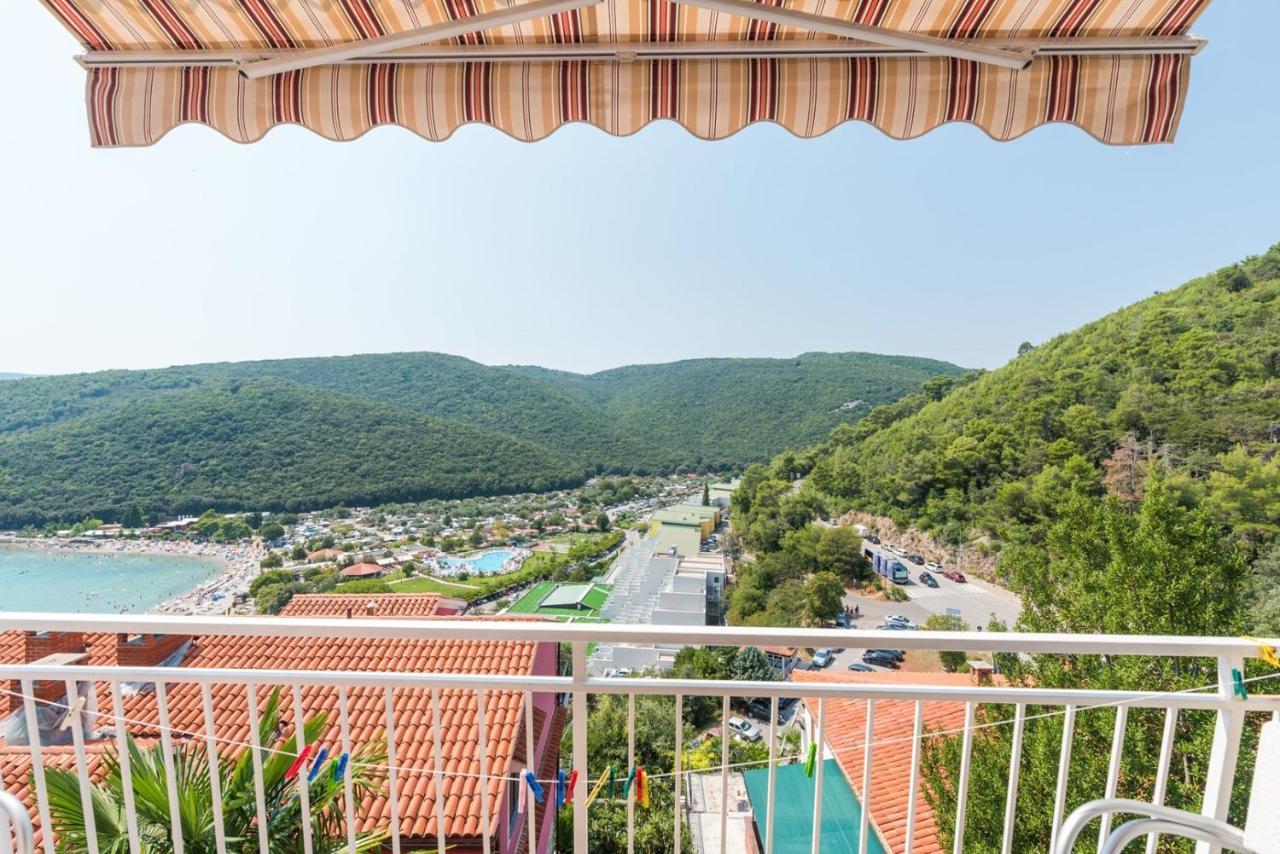 Apartments Villa Adria Rabac Exteriör bild