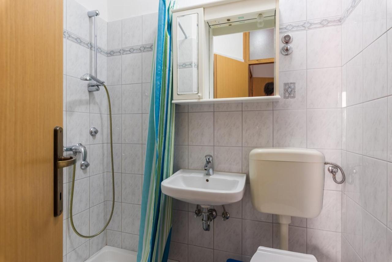 Apartments Villa Adria Rabac Rum bild