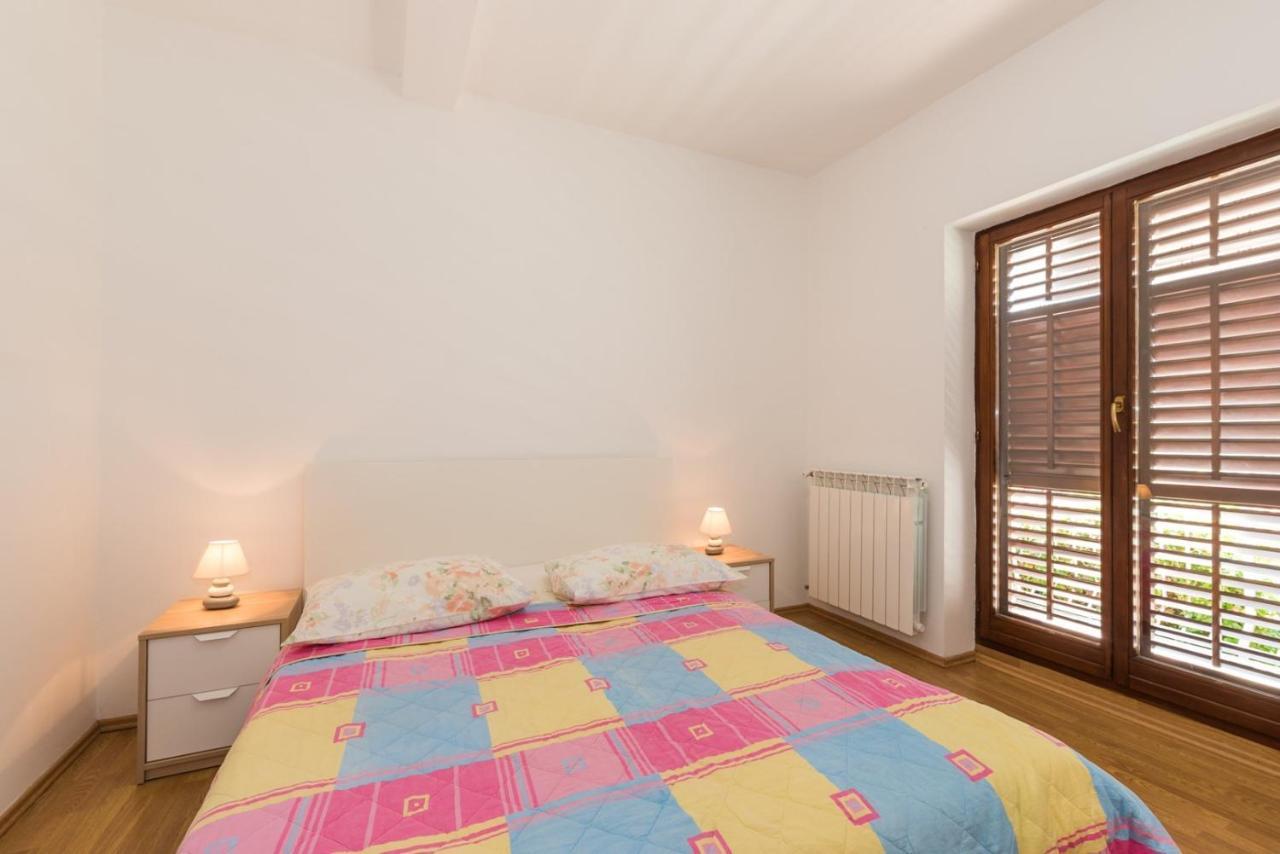 Apartments Villa Adria Rabac Rum bild